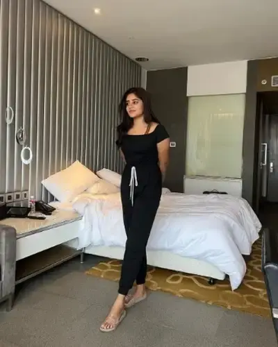 Call Girls East Nimar Cash On Delivery